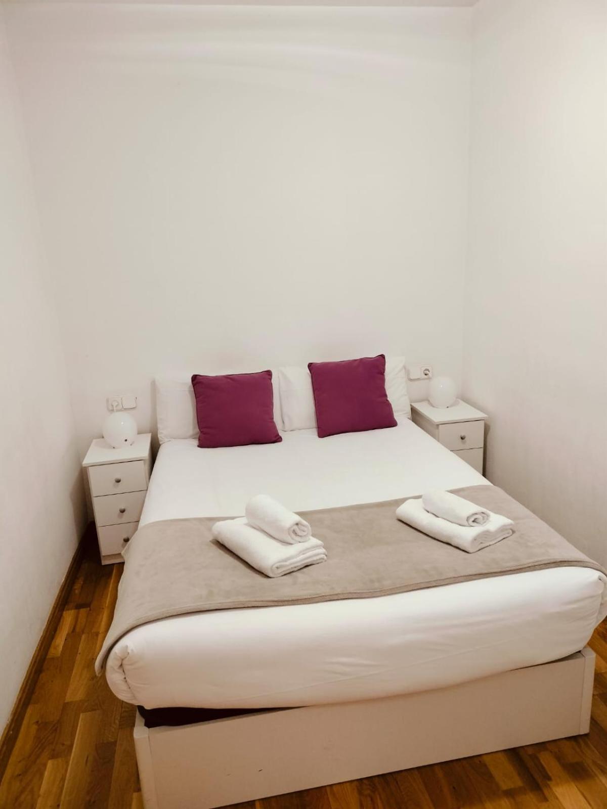 Barcelona Me Enamora Apartment Ngoại thất bức ảnh