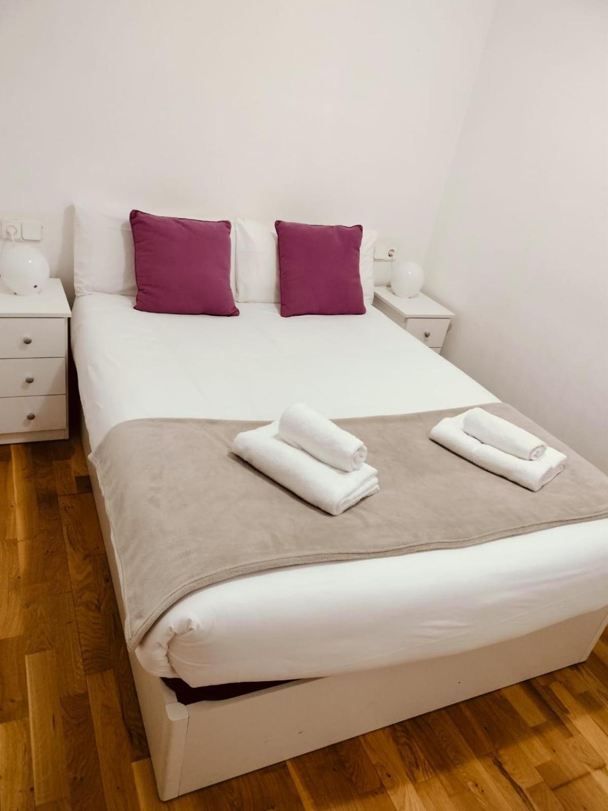 Barcelona Me Enamora Apartment Ngoại thất bức ảnh